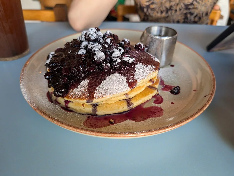 Blueberry buttermilk pancakes serving inspiration