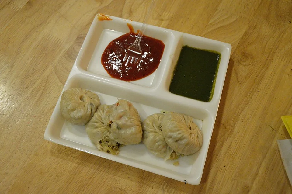 Vegetable momo serving inspiration